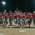 felices las búhas de la upr de humacao. (luis ortiz lai)